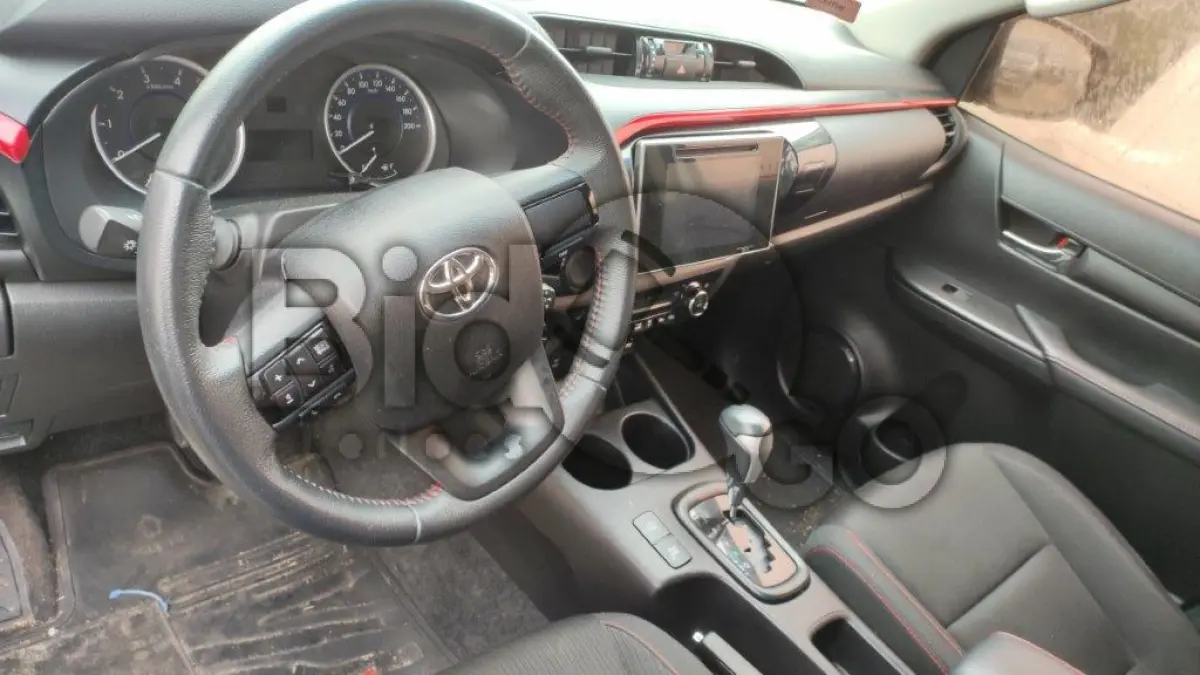 LOTE 004 -  TOYOTA HILUX CDCLEA4JD  / Ano fabricação: 2017 / Ano modelo: 2017 / Cor: BRANCA 