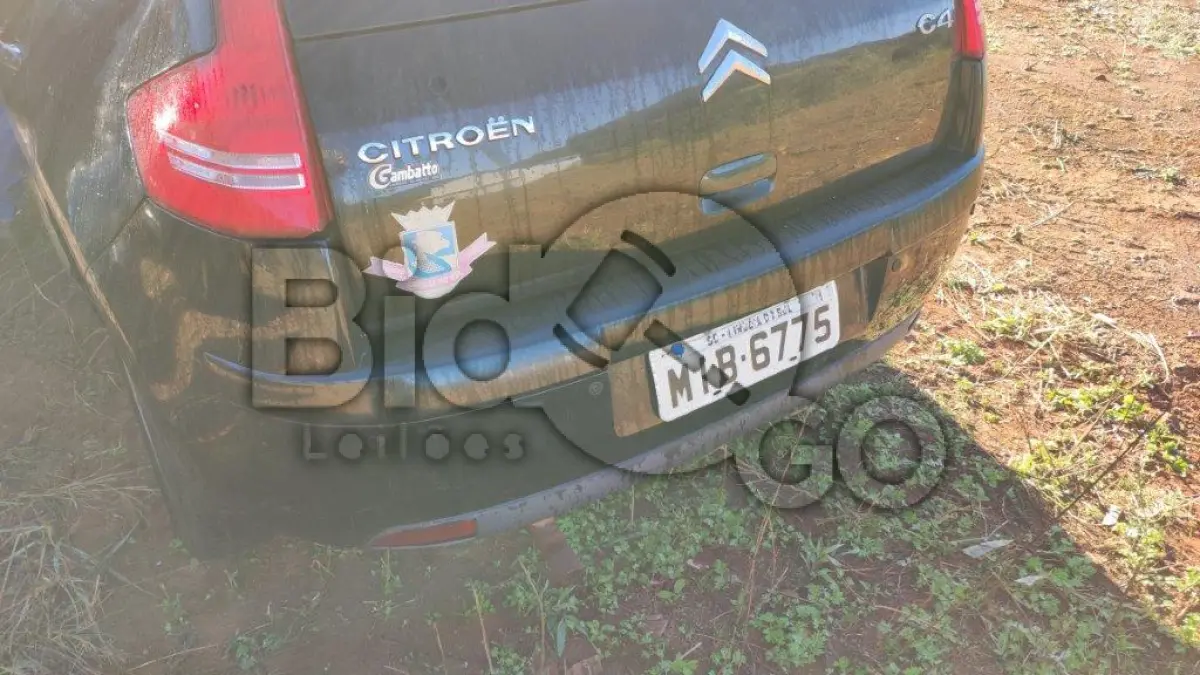LOTE 009 - AUTOMOVEL I/CITROEN C4 20GLXA5P F, Fabricação/Modelo: 2010/2010