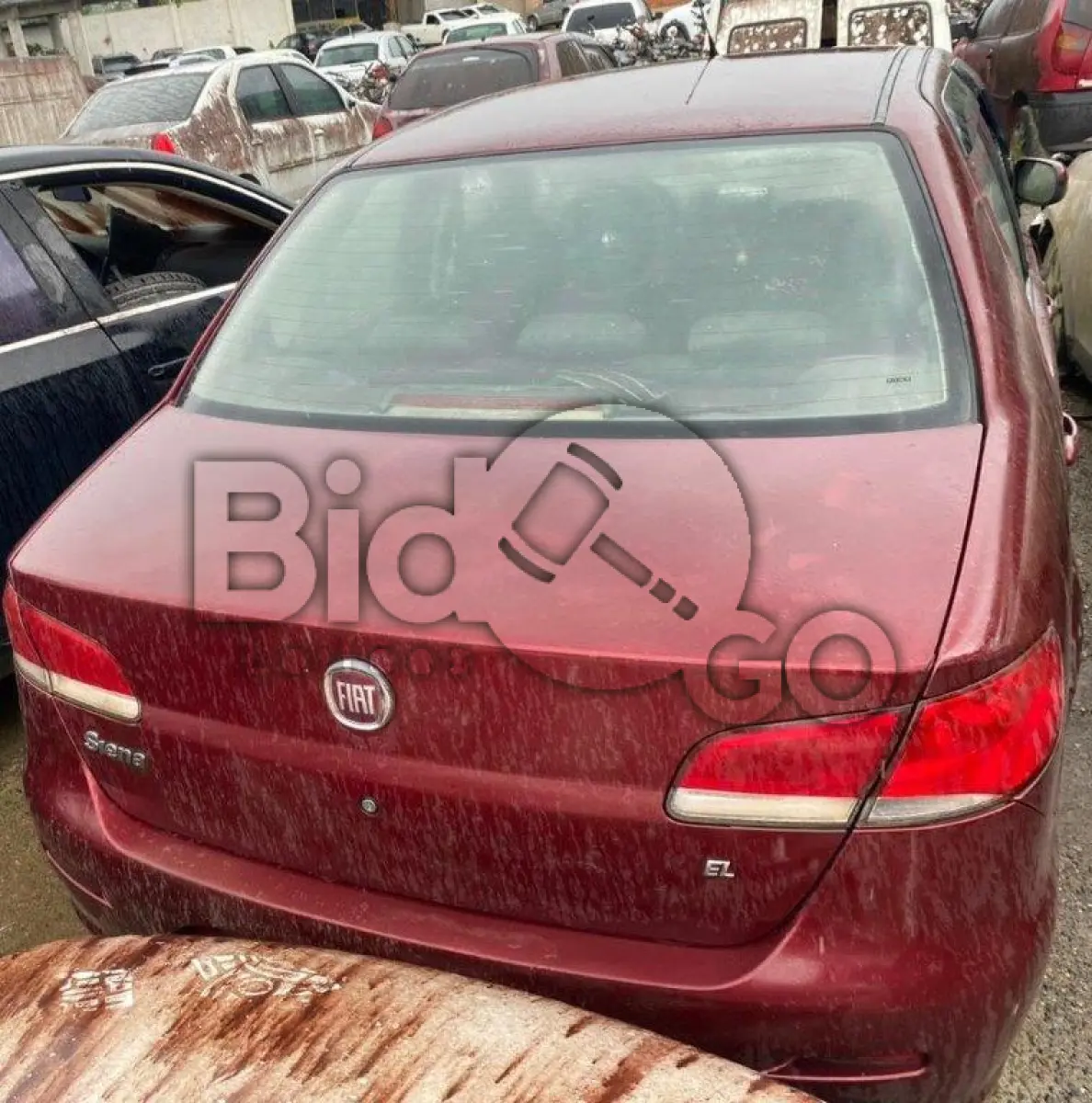 LOTE 007 - Espécie: PASSAGEIRO / Marca: I / Modelo: FIAT SIENA EL FLEX / Placa: ASF9C84   /   UF:   PR   / Município: Rio Azul / Ano fabricação: 2009 / Ano modelo: 2010 / Cor: VERMELHA / Chassi: 8AP17202LA2099087  / Motor: 310A10119285327 / RENAVAM: 00194760685