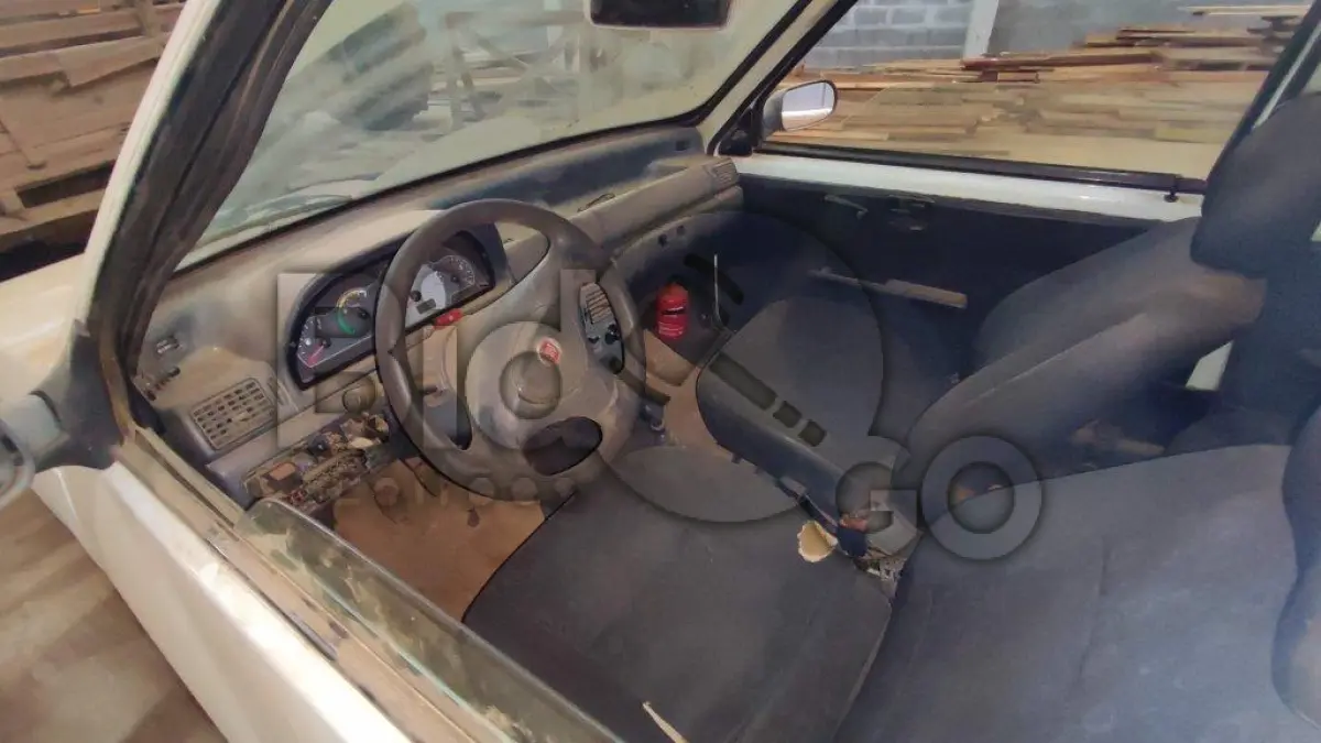LOTE 007 - AUTOMÓVEL FIAT/UNO MILLE ECONOMY, Fabricação/Modelo: 2009/2010