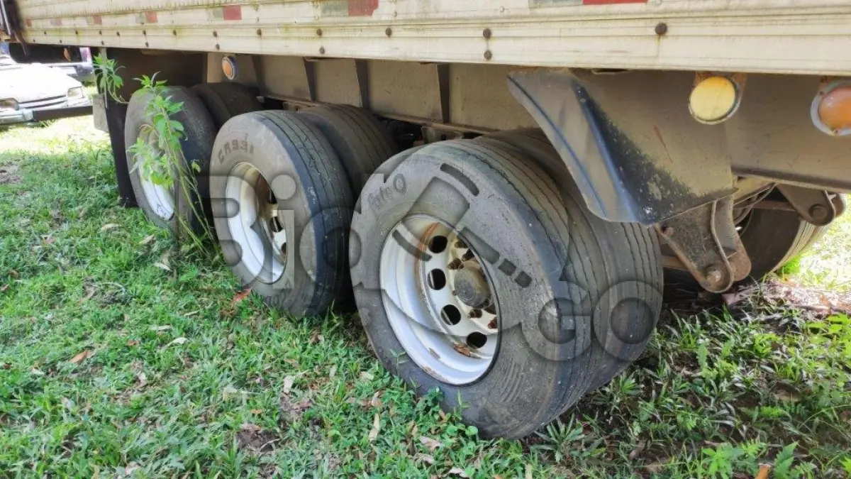 LOTE 022 - RANDON SR FD CG