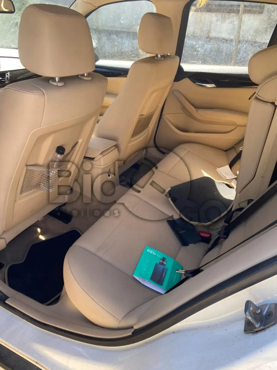 LOTE 001 - BMW X1 SDRIVE20I VL91  / Ano fabricação: 2014 / Ano modelo: 2014 / Cor: BRANCA
