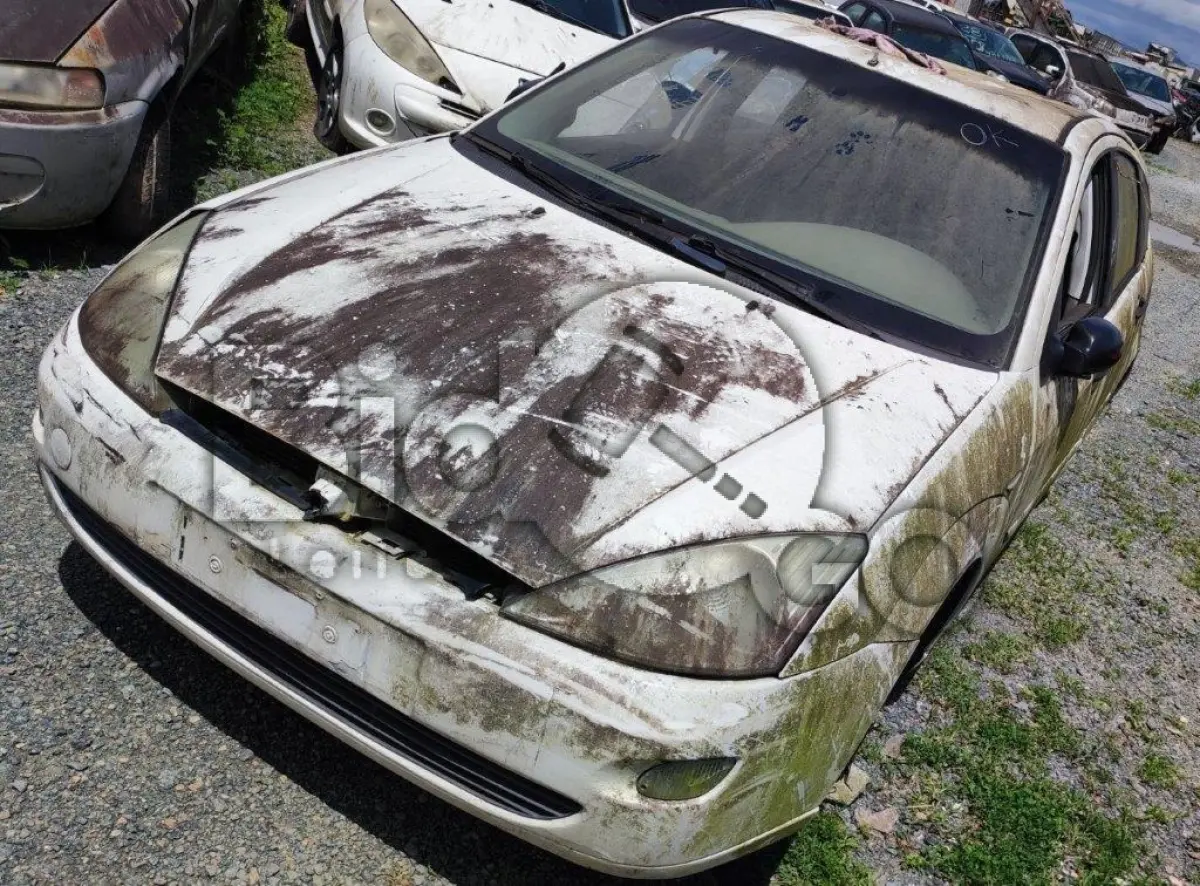 LOTE 022 - Espécie: PASSAGEIRO / Marca: I / Modelo: FORD FOCUS 1.8L HA / Placa: MCK6786 / UF: SC / Município: Itajaí / Ano fabricação: 2003 / Ano modelo: 2003 / Cor: BRANCA / Chassi: 8AFAZZFHA3J314611 / Motor: 3J314611 / RENAVAM: 00810360624