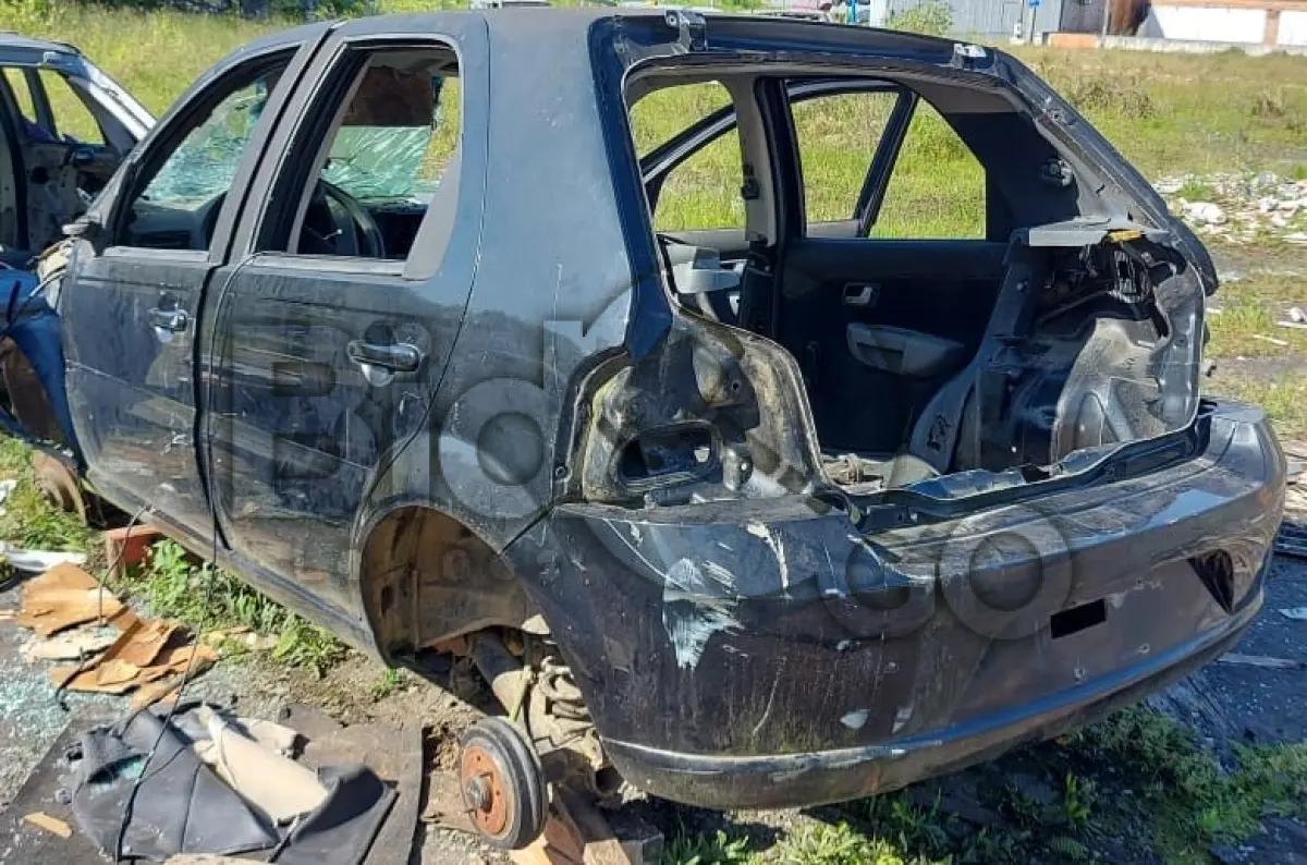 LOTE 031 - SUCATA AUTOMOTIVA