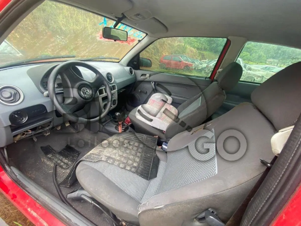 LOTE 015 - Espécie: PASSAGEIRO / Marca: VW / Modelo: GOL 1.0 GIV / Placa: MHZ5937   /   UF: SC / Município: Balneário Piçarras / Ano fabricação: 2010 / Ano modelo: 2010 / Cor: VERMELHA / Chassi: 9BWAA05W6BP035866 / Motor: CCP219247 / RENAVAM: 00230912532