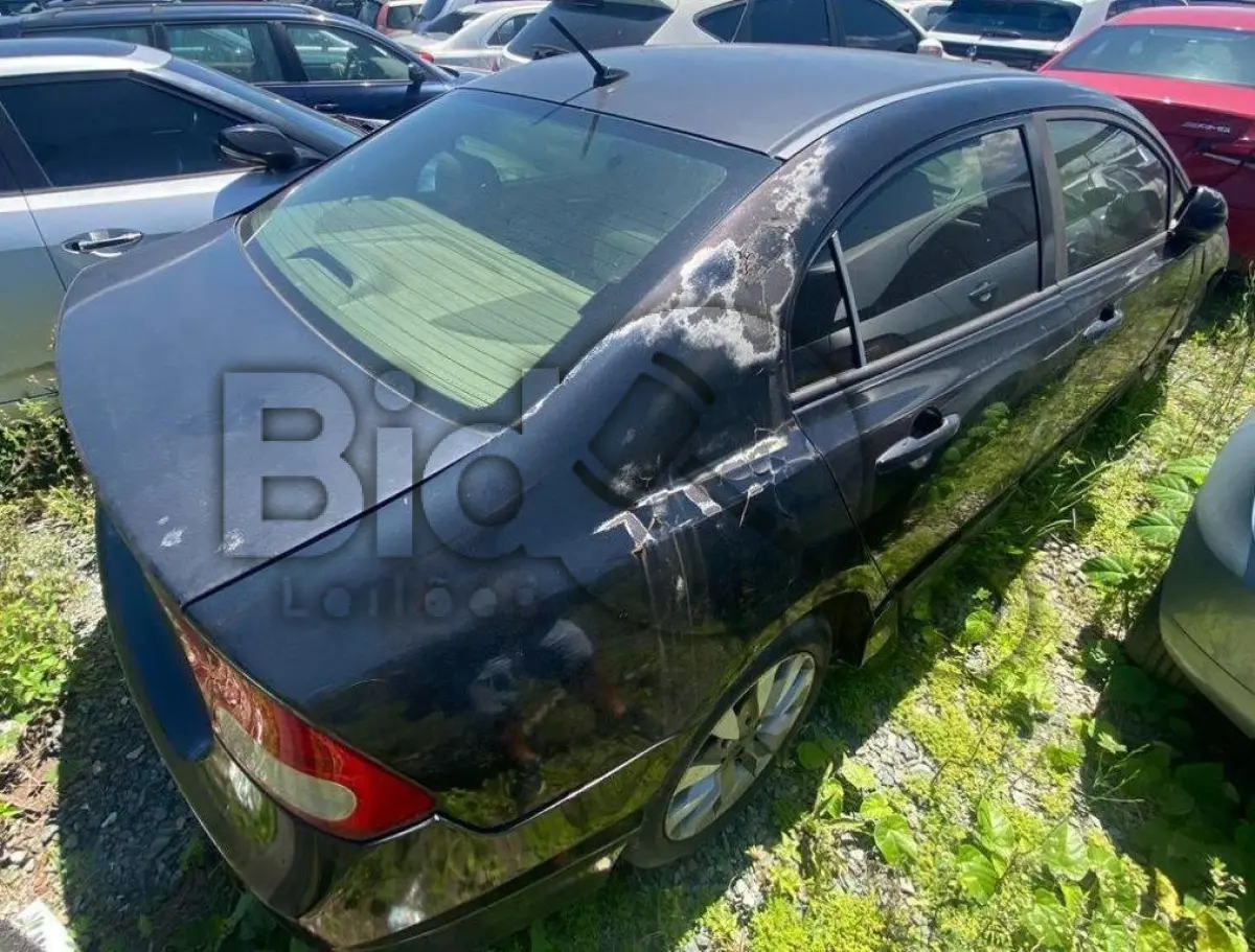 LOTE 036 - Espécie: PASSAGEIRO / Marca: HONDA / Modelo: CIVIC LXS FLEX / Placa: EEG7338 / UF: SC / Município: Jaraguá do Sul / Ano fabricação: 2008 / Ano modelo: 2008 / Cor: PRETA / Chassi: 93HFA65408Z244126 / Motor: R18A68244107 / RENAVAM: 00984316280