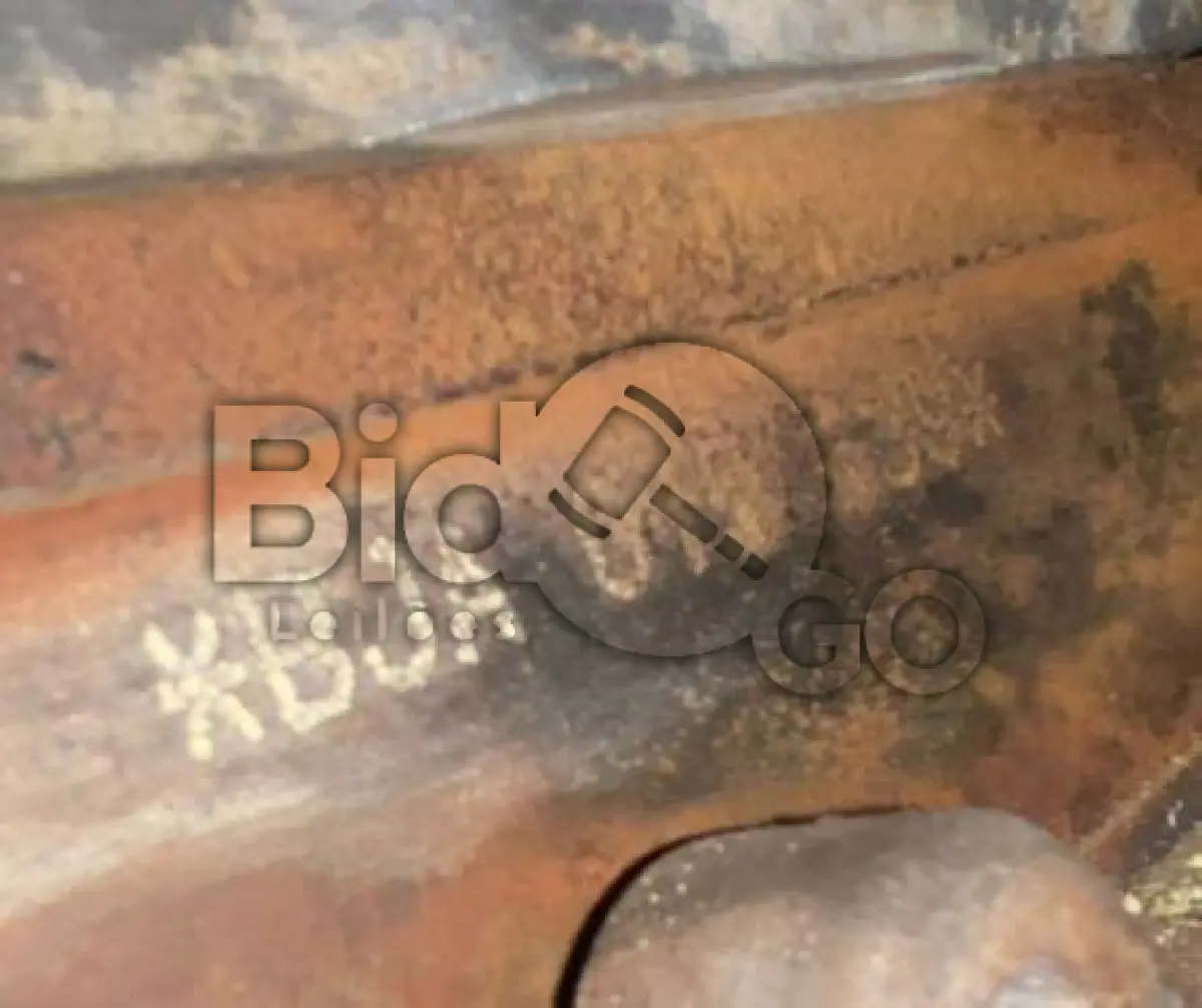 LOTE 006 - Espécie: PASSAGEIRO / Marca: VW / Modelo: FOX 1.6 / Placa: EMY4G46 / UF: PR / Município: Curitiba / Ano fabricação: 2004 / Ano modelo: 2004 / Cor: VERMELHA / Chassi: 9BWKB05Z454030196 / Motor: BJA015139 / RENAVAM: 00836874927