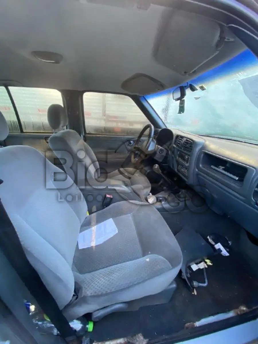 LOTE 009 - Espécie: ESPECIAL / Marca: GM / Modelo: S10 ADVANTAGE D / Placa: DUS9833 / UF: PR / Município: Capitão Leônidas Marques / Ano fabricação: 2007 / Ano modelo: 2007 / Cor: PRATA / Chassi: 9BG138HU08C408628 / Motor: N80007292 / RENAVAM: 00929513487