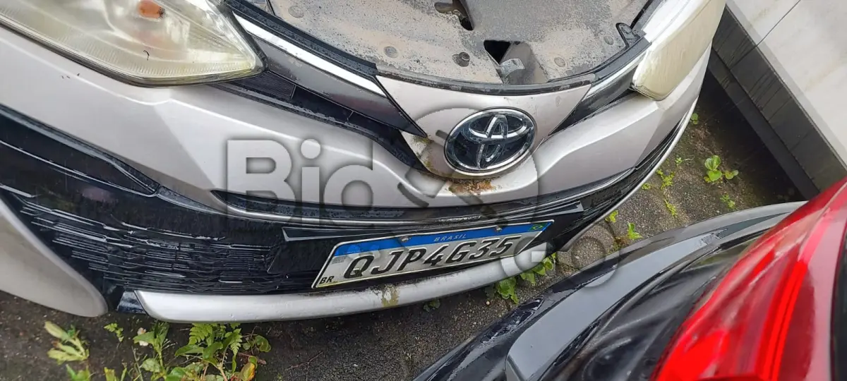 LOTE 010 - YARIS HB XS 15 AT / Ano fabricação: 2019 / Ano modelo: 2019 / Cor: PRATA