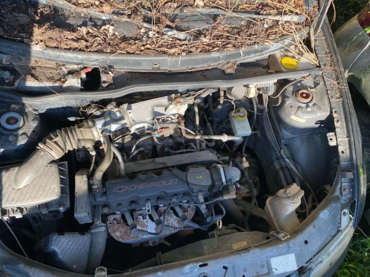 LOTE 007 - Espécie: PASSAGEIRO / Marca: GM / Modelo: CELTA / Placa: MBO0133 / UF: SC / Município: Chapecó / Ano fabricação: 2002 / Ano modelo: 2002 / Cor: PRETA / Chassi: 9BGRD08Z02G167863 / Motor: DJ0118977 / RENAVAM: 00781684889