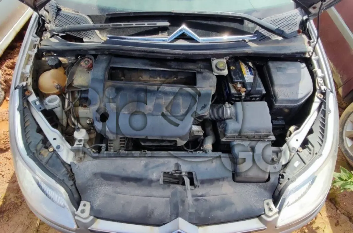 LOTE 042 - Espécie: PASSAGEIRO / Marca: I / Modelo: CITROEN C4 PALLAS20EAF / Placa: MHO6A25 / UF: SC / Município: Jaraguá do Sul / Ano fabricação: 2009 / Ano modelo: 2009 / Cor: PRATA / Chassi: 8BCLDRFJW9G534841 / Motor: 10TWAA0020267 RENAVAM: 00164528407