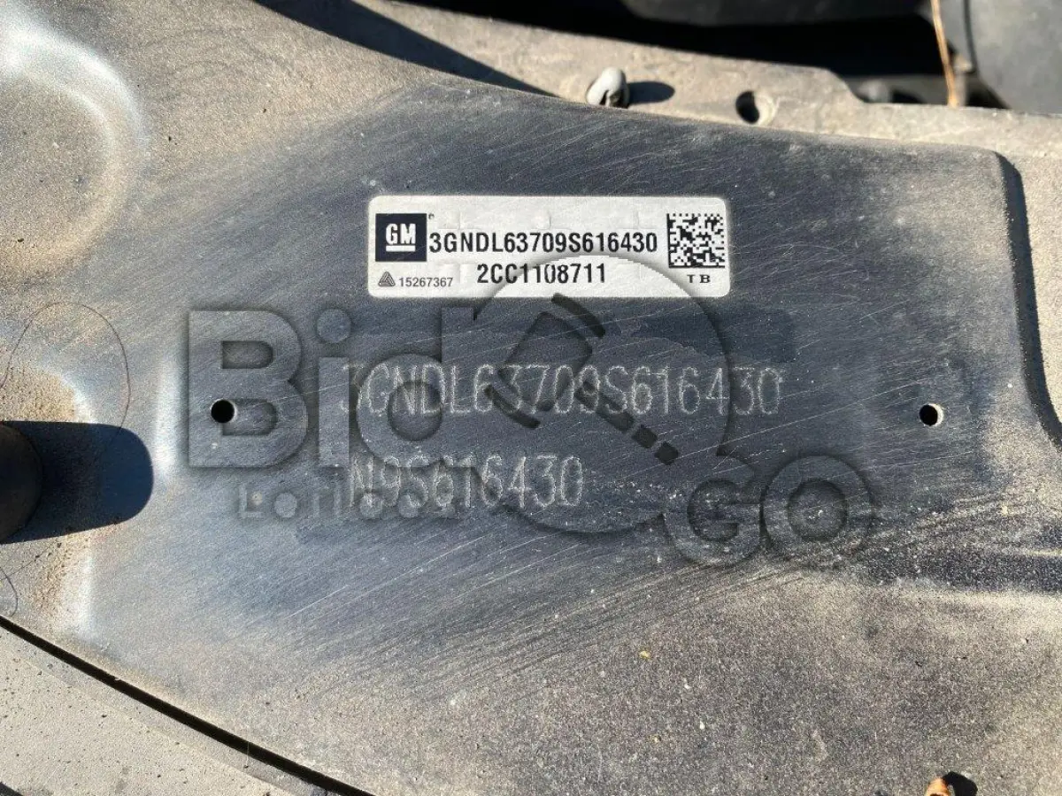 LOTE 011 - Espécie: MISTO / Marca: I / Modelo: GM CAPTIVA SPORT AWD / Placa: MGR2614 / UF: SC / Município: Joinville / Ano fabricação: 2009 / Ano modelo: 2009 / Cor: PRETA / Chassi: 3GNDL63709S616430 / Motor: N9S616430 / RENAVAM: 141949090