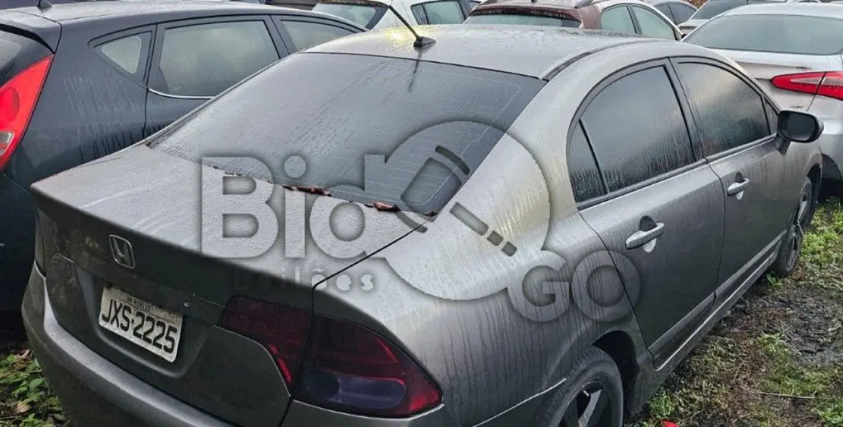 LOTE 019 - Espécie: PASSAGEIRO / Marca: HONDA / Modelo: CIVIC LXS / Placa: JXS2225 / UF: AM / Município: Manaus / Ano fabricação: 2006 / Ano modelo: 2007 / Cor: CINZA / Chassi: 93HFA15307Z100948 / Motor: R18A17Z100925 / RENAVAM: 00884364801