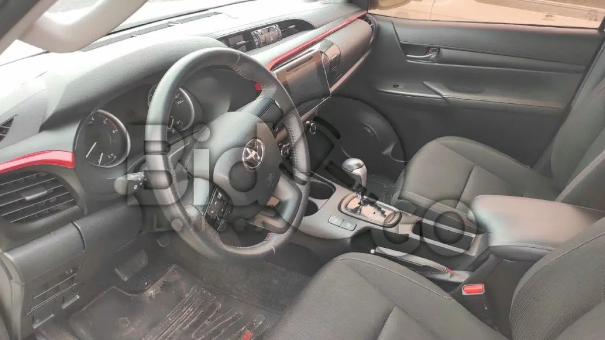 LOTE 004 -  TOYOTA HILUX CDCLEA4JD  / Ano fabricação: 2017 / Ano modelo: 2017 / Cor: BRANCA 
