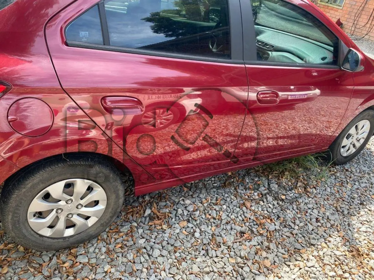 LOTE 025 - Espécie: PASSAGEIRO / Marca: CHEVROLET / Modelo: ONIX 1.0MT LT / Placa: QJR2024 / UF: SC / Município: Araranguá / Ano fabricação: 2019 / Ano modelo: 2019 / Cor: VERMELHA / Chassi: 9BGKS48U0KG366677 / Motor: JTSSH2513 / RENAVAM: 01193023219