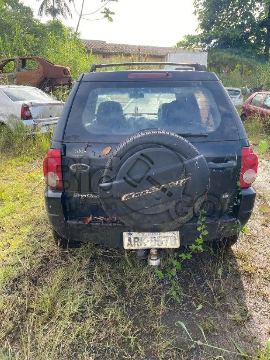 LOTE 008 - Espécie: MISTO / Marca: FORD / Modelo: ECOSPORT XL 1.6FLEX / Placa: ARK8578 / UF: SC / Município: Joinville / Ano fabricação: 2009 / Ano modelo: 2009 / Cor: PRETA / Chassi: 9BFZE55P998530774 / Motor: QF9A98530774 / RENAVAM: 00149952074
