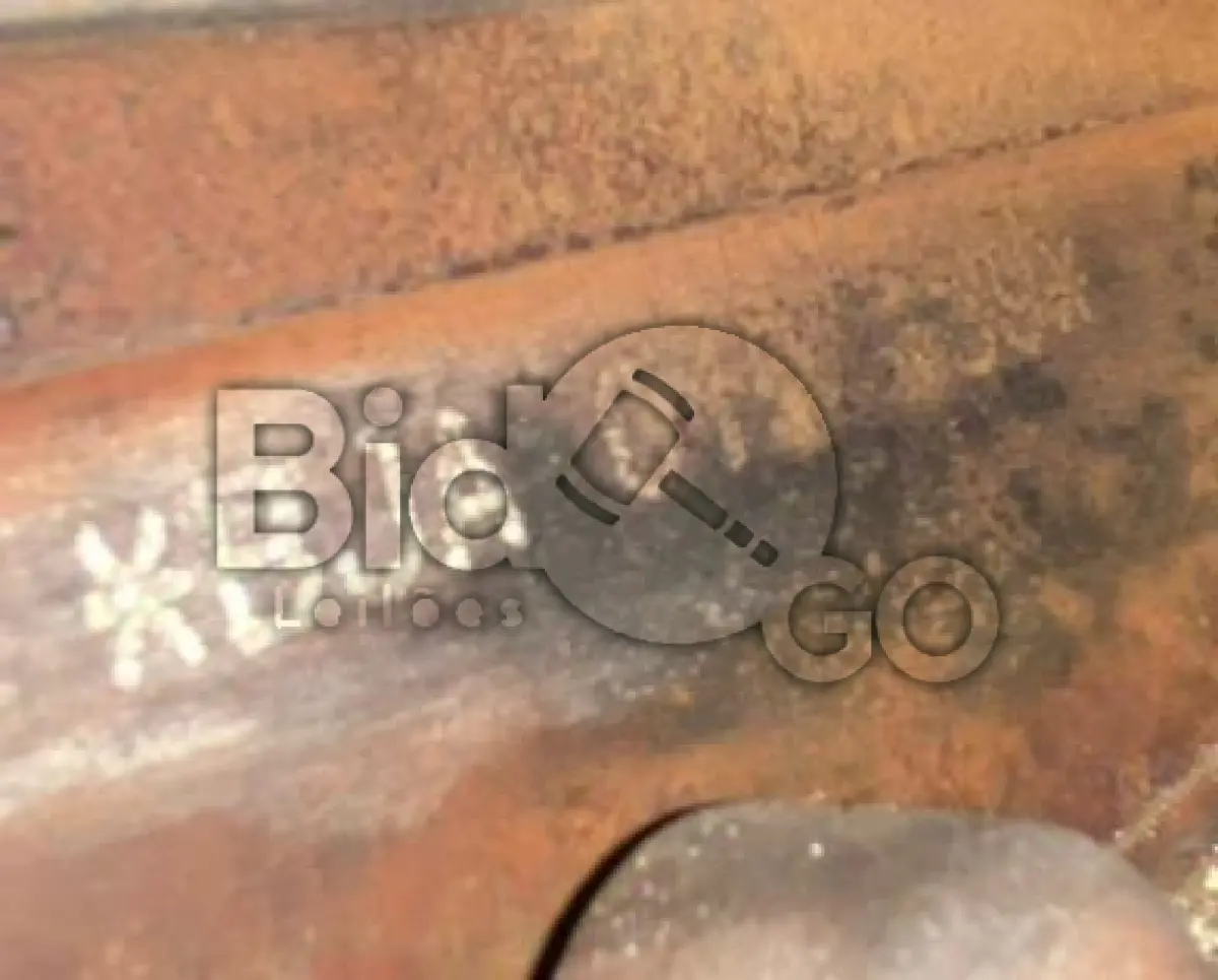 LOTE 006 - Espécie: PASSAGEIRO / Marca: VW / Modelo: FOX 1.6 / Placa: EMY4G46 / UF: PR / Município: Curitiba / Ano fabricação: 2004 / Ano modelo: 2004 / Cor: VERMELHA / Chassi: 9BWKB05Z454030196 / Motor: BJA015139 / RENAVAM: 00836874927