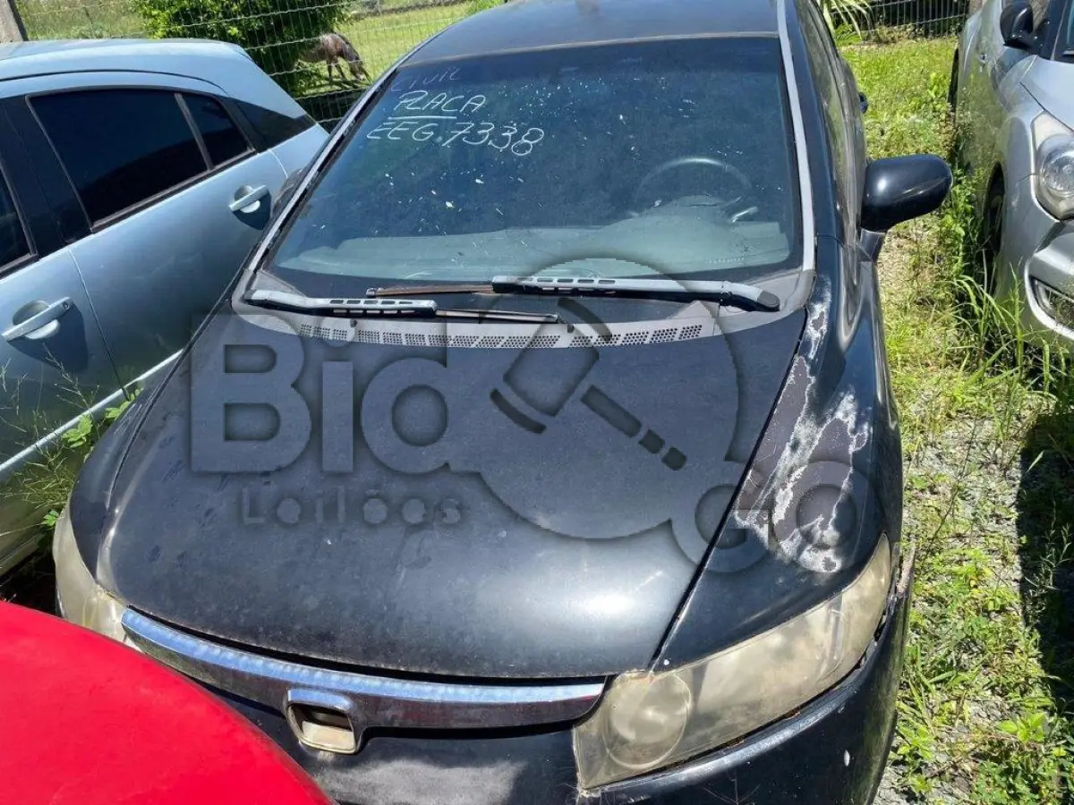 LOTE 036 - Espécie: PASSAGEIRO / Marca: HONDA / Modelo: CIVIC LXS FLEX / Placa: EEG7338 / UF: SC / Município: Jaraguá do Sul / Ano fabricação: 2008 / Ano modelo: 2008 / Cor: PRETA / Chassi: 93HFA65408Z244126 / Motor: R18A68244107 / RENAVAM: 00984316280