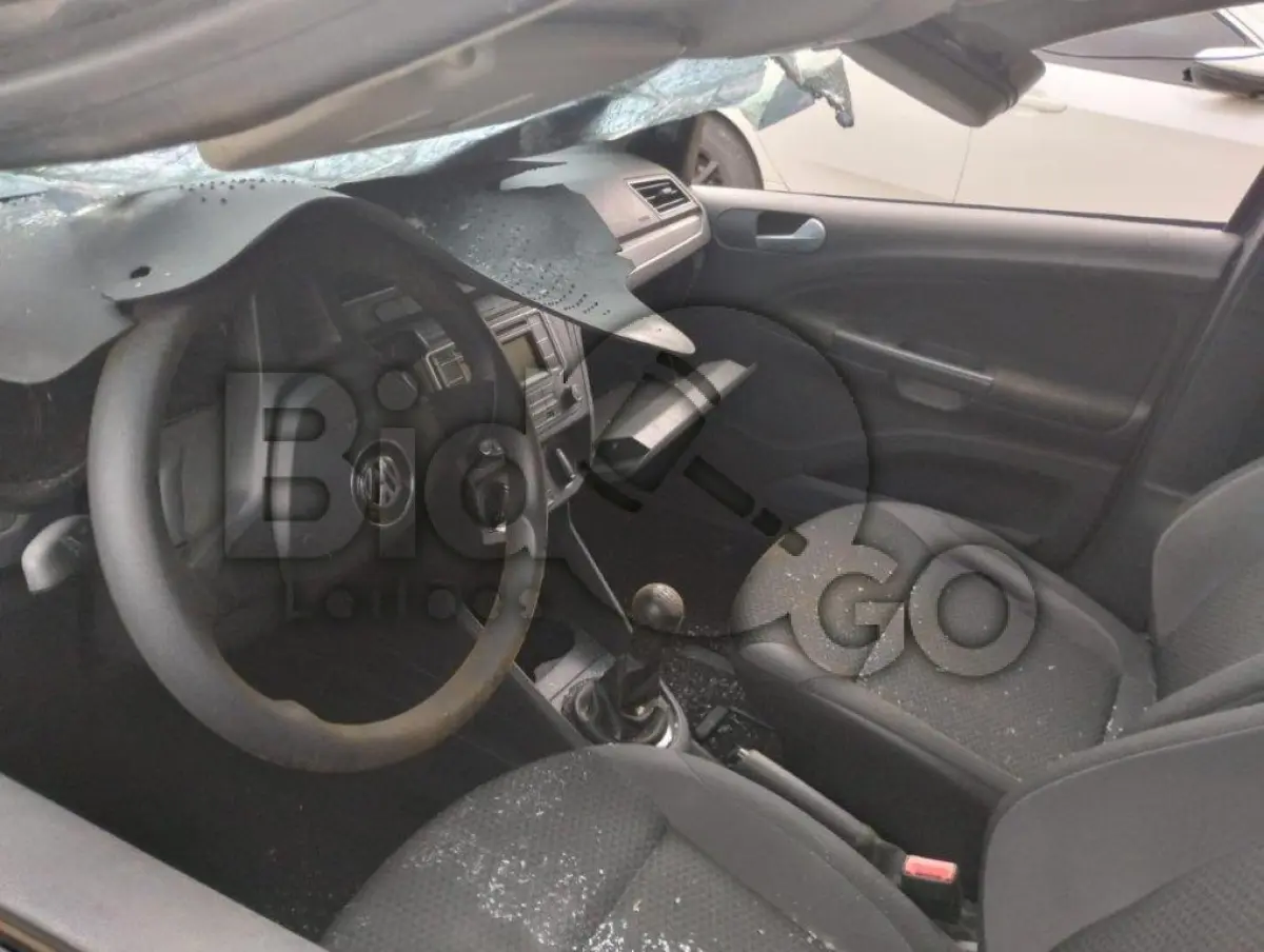 LOTE 048 - SUCATA - Espécie: PASSAGEIRO / Marca: VW / Modelo: NOVO GOL TL MBV / Placa: QOH7233 / UF: SC / Município: São Bento do Sul / Ano fabricação: 2018 / Ano modelo: 2018 / Cor: CINZA / Chassi: 9BWAB45U5JT154632 / Motor: CCRAE1433 / RENAVAM: 01152282368