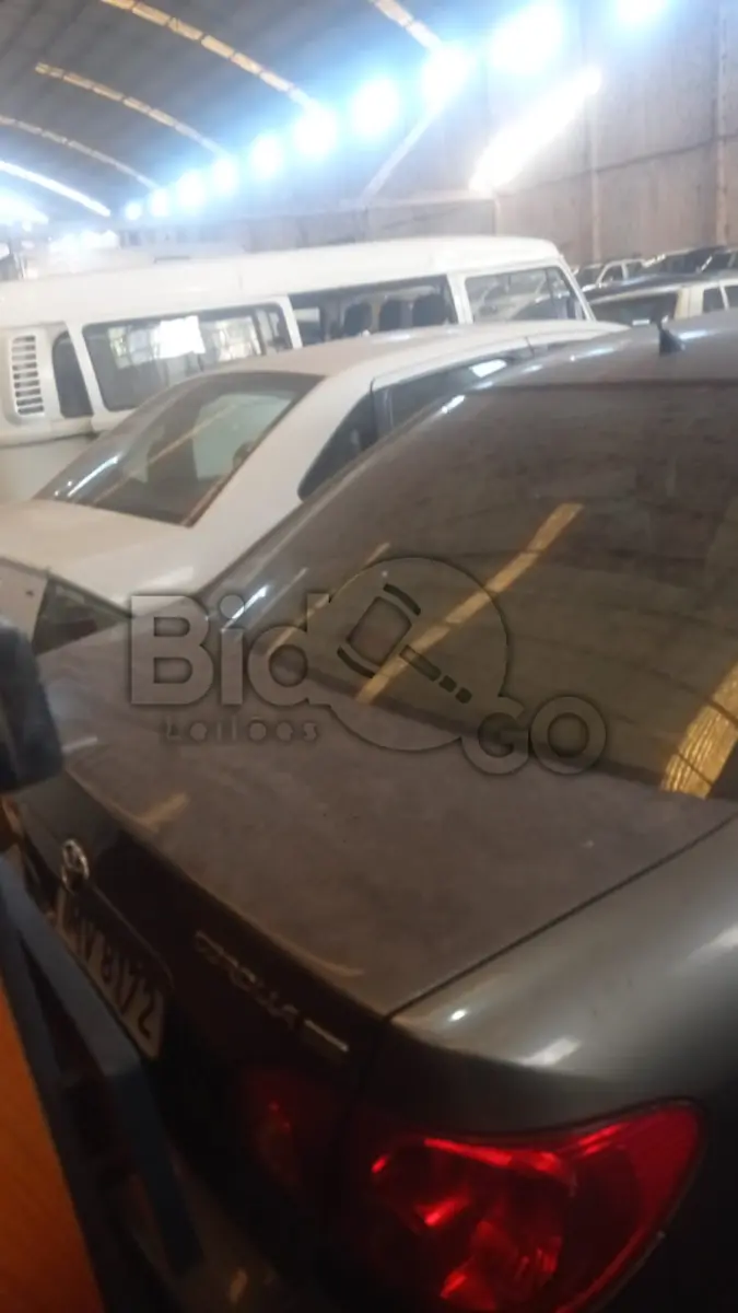 LOTE 003 - TOYOTA/COROLLA XEI18VVT, Ano/modelo: 2005/2006, Placa: IMV8172, Chassi: 9BR53ZEC268623838, RENAVAM: 872152464, Tipo: Automóvel, Cor: Cinza, Motor: 4526671