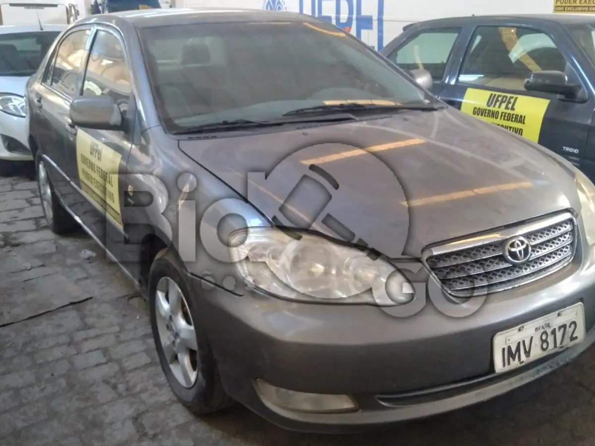 LOTE 003 - TOYOTA/COROLLA XEI18VVT, Ano/modelo: 2005/2006, Placa: IMV8172, Chassi: 9BR53ZEC268623838, RENAVAM: 872152464, Tipo: Automóvel, Cor: Cinza, Motor: 4526671
