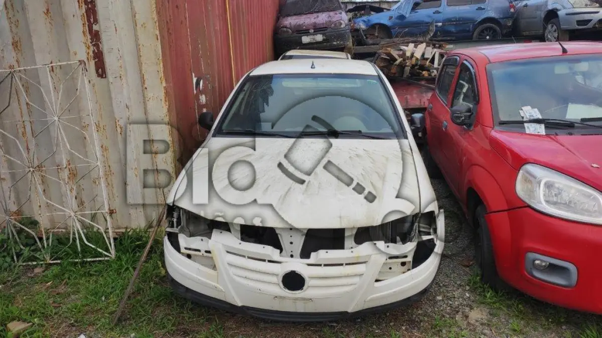 LOTE 059 - Espécie: PASSAGEIRO / Marca: VW / Modelo: GOL 1.0 / Placa: NGR6907 / UF: PR / Município: São José dos Pinhais / Ano fabricação: 2007 / Ano modelo: 2008 / Cor: BRANCA / Chassi: 9BWCA05W88T085130 / Motor: BNW333061 / RENAVAM: 00935905006