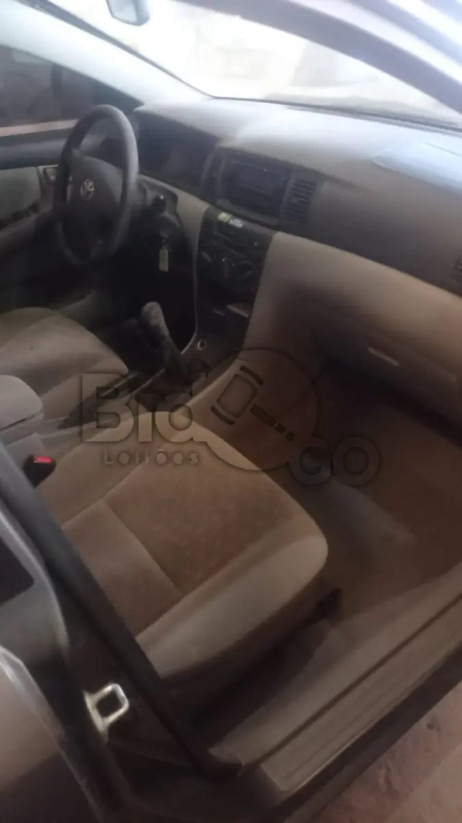 LOTE 003 - TOYOTA/COROLLA XEI18VVT, Ano/modelo: 2005/2006, Placa: IMV8172, Chassi: 9BR53ZEC268623838, RENAVAM: 872152464, Tipo: Automóvel, Cor: Cinza, Motor: 4526671