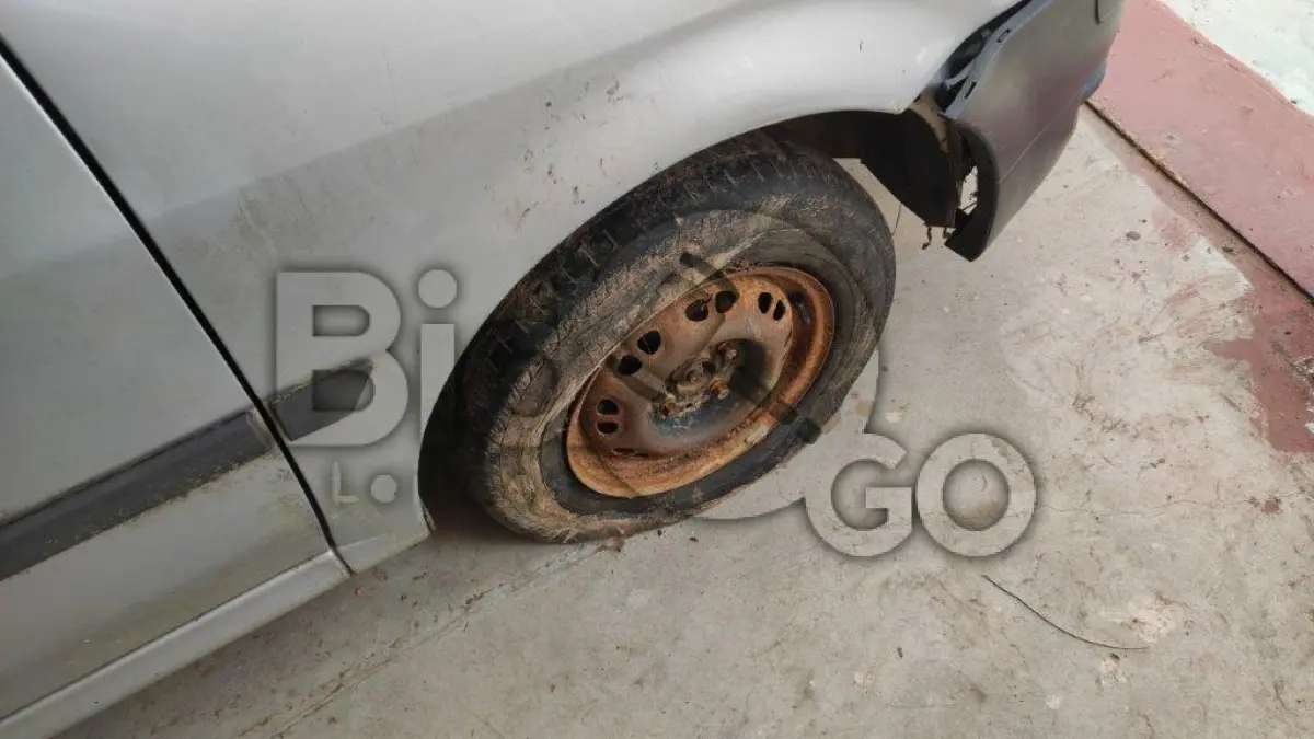 LOTE 015 - Espécie: PASSAGEIRO / Marca: VW / Modelo: GOL 1.0 / Placa: IMT2173 / UF: RS / Município: Porto Alegre / Ano fabricação: 2005 / Ano modelo: 2006 / Cor: PRATA / Chassi: 9BWCA05W06P012646 / Motor: BTY081979 / RENAVAM: 00867861835 *AFETADO POR ENCHENTE