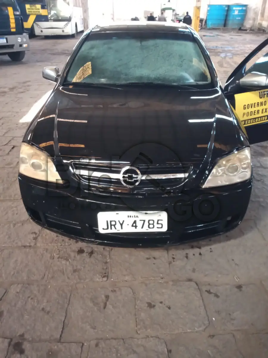 LOTE 001 - GM/ASTRA HB 4P ADVANTAGE, Ano/modelo: 2008/2009,  Placa: JRY4785, Chassi: 9BGTR48W09B194077, RENAVAM: 118508261, Tipo: Automóvel, Cor: Preta, Motor: R30054163