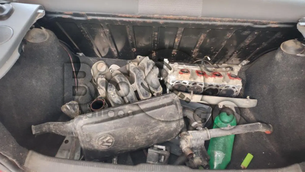 LOTE 015 - Espécie: PASSAGEIRO / Marca: VW / Modelo: GOL 1.0 / Placa: IMT2173 / UF: RS / Município: Porto Alegre / Ano fabricação: 2005 / Ano modelo: 2006 / Cor: PRATA / Chassi: 9BWCA05W06P012646 / Motor: BTY081979 / RENAVAM: 00867861835 *AFETADO POR ENCHENTE