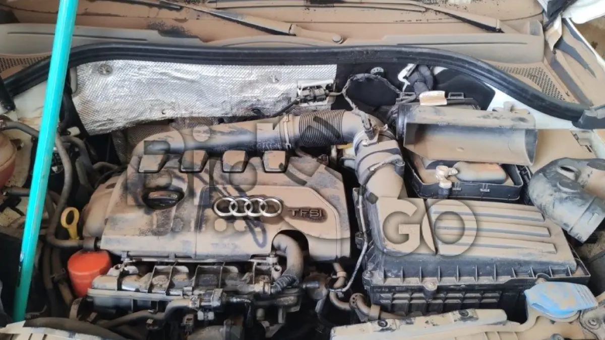LOTE 008 - SUCATA AUTOMOTIVA COM MOTOR INSERVÍVEL - Espécie: MISTO / Marca: I / Modelo: AUDI Q3 2.0TFSI / Placa: IVV0D77 / UF: RS / Município: Caxias do Sul / Ano fabricação: 2014 / Ano modelo: 2014 / Cor: BRANCA / Chassi: WAUDFA8U5ER096916 / Motor: CCZ400707 / RENAVAM: 01265085207 *AFETADO POR ENCHENTE