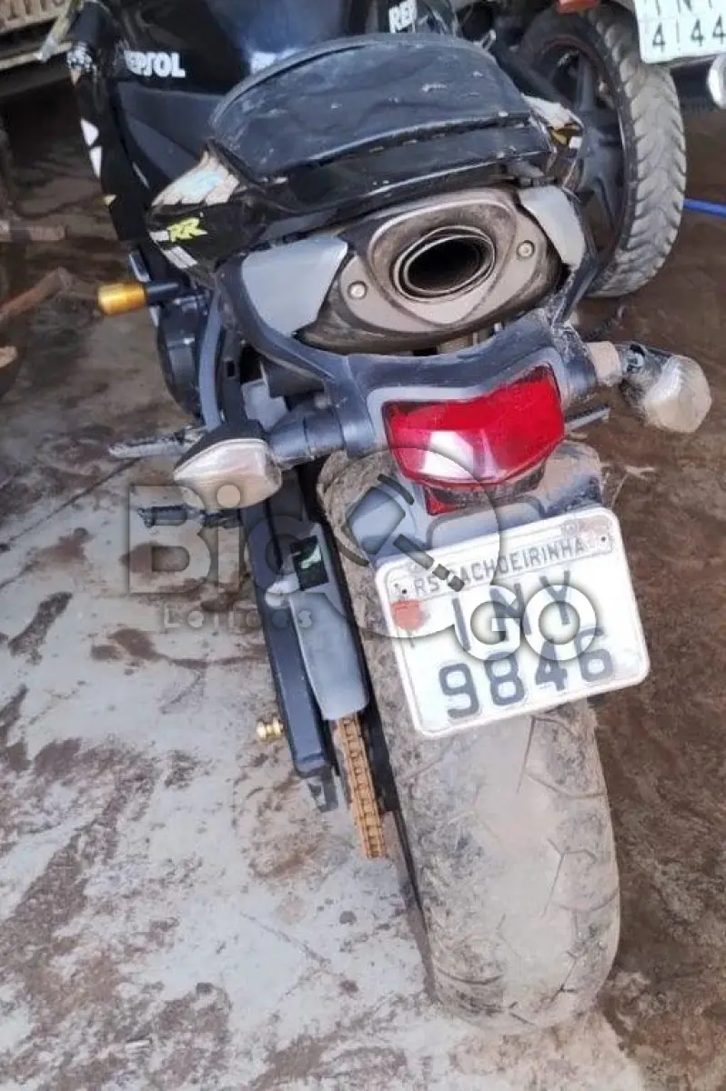 LOTE 005 - Espécie: PASSAGEIRO / Marca: I / Modelo: HONDA CBR 600RR / Placa: INY9846 / UF: RS / Município: Cachoeirinha / Ano fabricação: 2007 / Ano modelo: 2007 / Cor: PRETA / Chassi: JH2PC40947M000623 / Motor: PC40E-2033388 / RENAVAM: 927024179 *AFETADO POR ENCHENTE