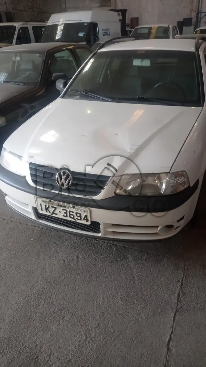 LOTE 005 - VW/PARATI 1.8 TOUR, Ano/modelo: 2002/2003, Placa: IKZ3694, Chassi: 9BWDC05X63T095381, RENAVAM: 795907788, Tipo: Automóvel, Cor: Branca, Espécie: Passageiro, Motor: UDH319120