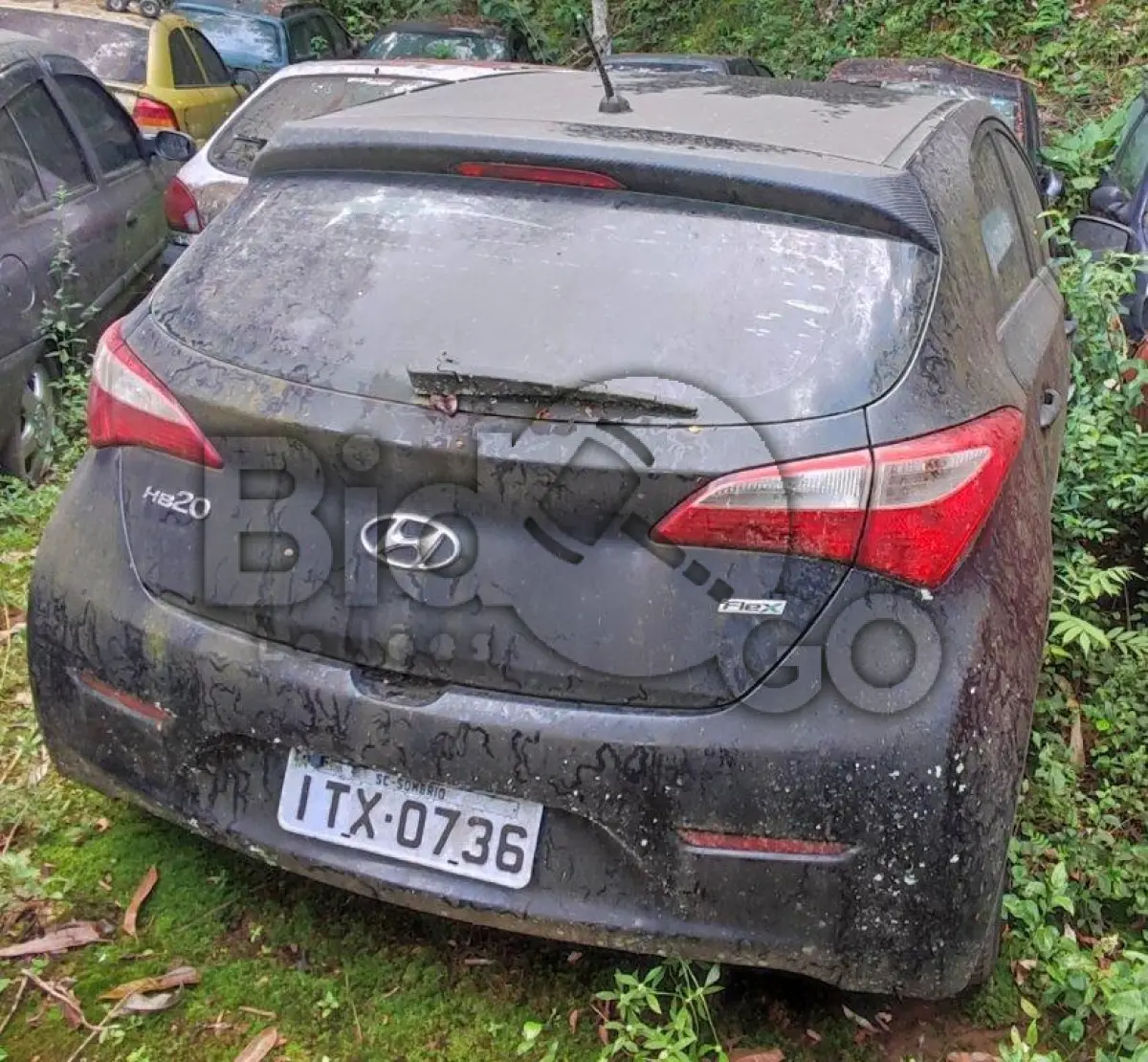 LOTE 016 - Espécie: PASSAGEIRO / Marca: HYUNDAI / Modelo: HB20 1.0M 1.0 M / Placa: ITX0736 / UF: SC / Município: Sombrio / Ano fabricação: 2012 / Ano modelo: 2013 / Cor: PRETA / Chassi:9BHBG51CADP034659 / Motor: F3LACU012192 / RENAVAM: 00502761059