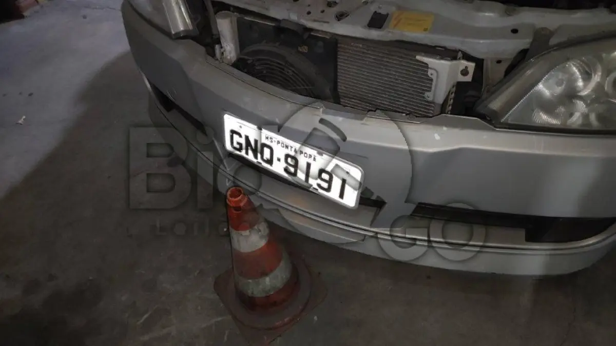 LOTE 007 - Espécie: AUTOMOVEL / Marca: GM / Modelo: ASTRA SEDAN ELITE / Placa: GNQ9191 / UF: MS / Município: Ponta Porã / Ano fabricação: 2004 / Ano modelo: 2005 / Cor: PRATA / Chassi:9BGTT69W05B100754 / Motor: 5F0001526 / RENAVAM: 826953603