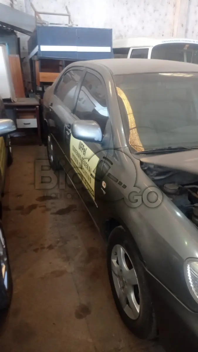 LOTE 003 - TOYOTA/COROLLA XEI18VVT, Ano/modelo: 2005/2006, Placa: IMV8172, Chassi: 9BR53ZEC268623838, RENAVAM: 872152464, Tipo: Automóvel, Cor: Cinza, Motor: 4526671