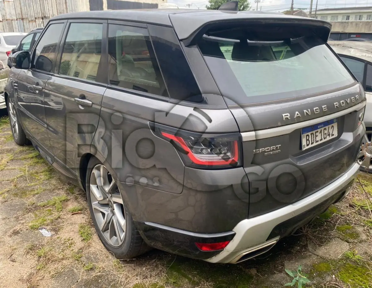 LOTE 003 - Espécie: MISTO / Marca: I / Modelo: LR R.R SPT 3.0 TD HSE / Placa: BDE1G42 / UF: PR / Município: Curitiba / Ano fabricação: 2019 / Ano modelo: 2019 / Cor: CINZA / Chassi: SALWA2BK4KA862063 / Motor: 1299795306DT / RENAVAM: 1195354980