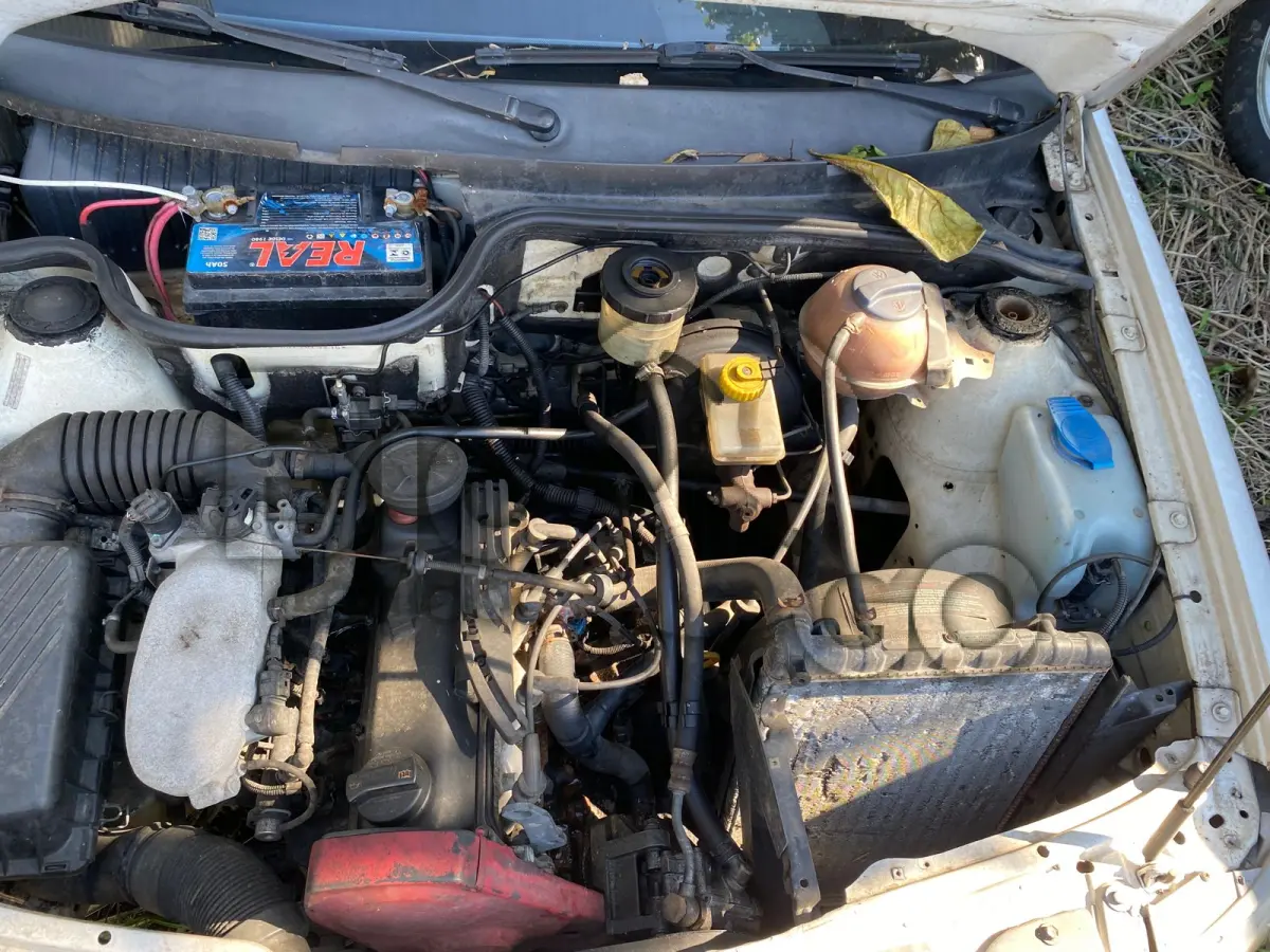 LOTE 003 - Espécie: PASSAGEIRO / Marca: VW / Modelo: GOL 1.6 POWER / Placa: JMM5E91 / UF: SP / Município: São Paulo / Ano fabricação: 2006 / Ano modelo: 2007 / Cor: BRANCA Chassi: 9BWCB05W87T073216 / Motor: BWX001166 / RENAVAM: 00904718891