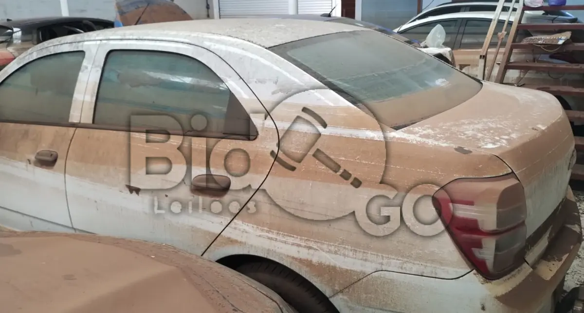 LOTE 007 - Espécie: PASSAGEIRO / Marca: CHEVROLET / Modelo: COBALT 1.4 LS / Placa: AVC6776 / UF: PR / Município: Sarandi / Ano fabricação: 2012 / Ano modelo: 2012 / Cor: BRANCA Chassi: 9BGJA69X0CB244988 / Motor: BK1014813 / RENAVAM: 00455866309 *Veículo afetado pela enchente