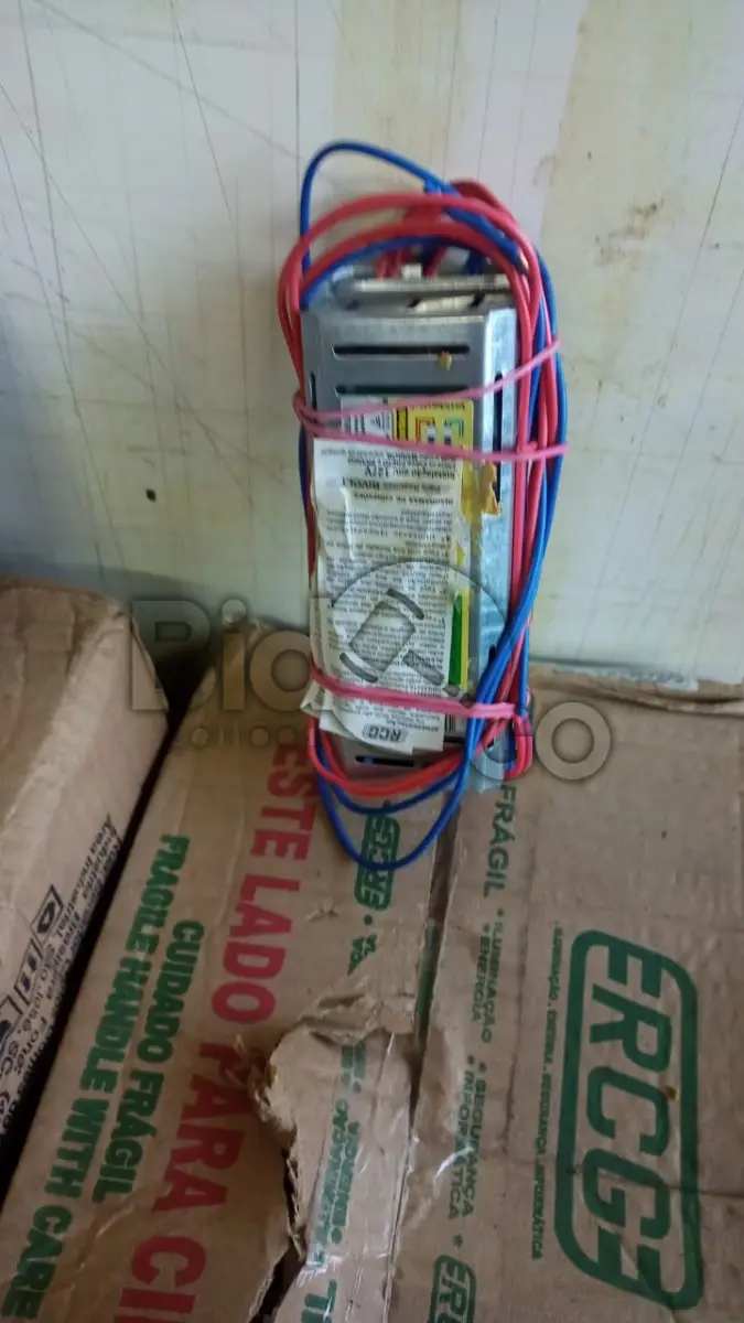 LOTE 003 - 750 unidades de Reatores Novos na CX.