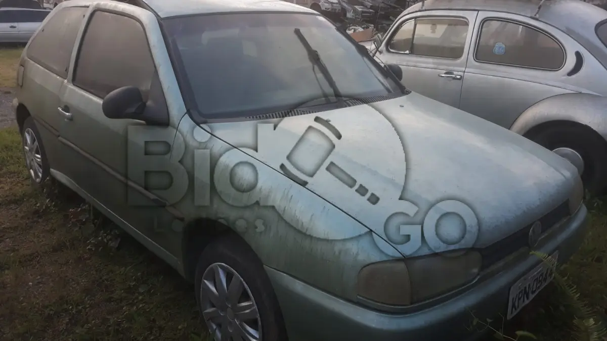LOTE 006 - Espécie: PASSAGEIRO / Marca: VW / Modelo: GOL 1000I / Placa: KPN0944 / UF: SC / Município: Ituporanga / Ano fabricação: 1995 / Ano modelo: 1995 / Cor: VERDE / Chassi: 9BWZZZ377ST056263 / Motor: 023961 / RENAVAM: 00635354101