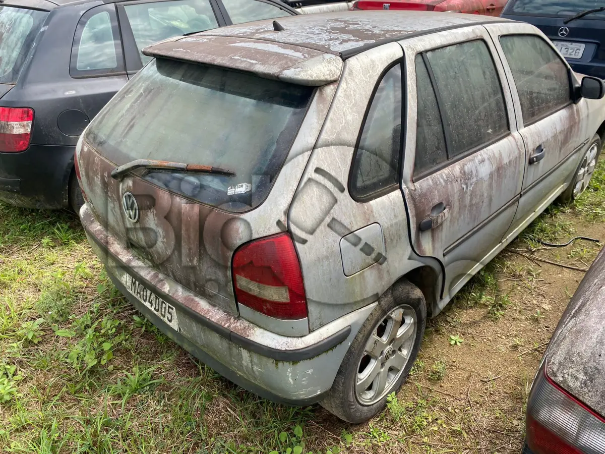 LOTE 002 - Espécie: AUTOMOVEL / Marca: VW / Modelo: GOL 1.6 / Placa: MAO4D05 / UF: SC / Município: Indaial / Ano fabricação: 1999 / Ano modelo: 1999 / Cor: PRATA / Chassi: 9BWZZZ373YT014093 / Motor: UNF100285 / RENAVAM: 721404545