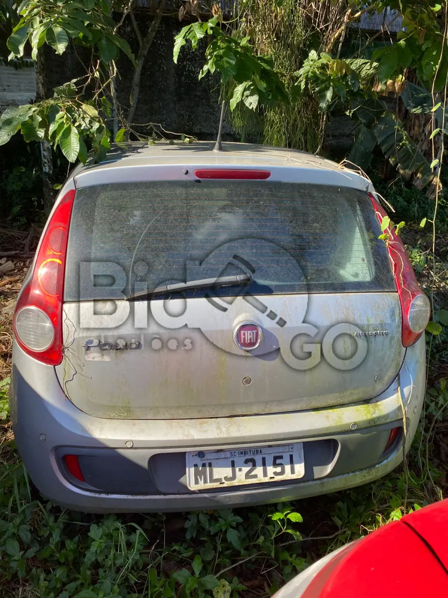 LOTE 007 - Espécie: PASSAGEIRO / Marca: I / Modelo: FIAT PALIO ATTRACT 1.4 / Placa: MLJ2151 / UF: SC / Município: Imbituba / Ano fabricação: 2012 / Ano modelo: 2013 / Cor: PRATA / Chassi: 8AP196272D4603147 / Motor: 327A0111118116 / RENAVAM: 00509719554
