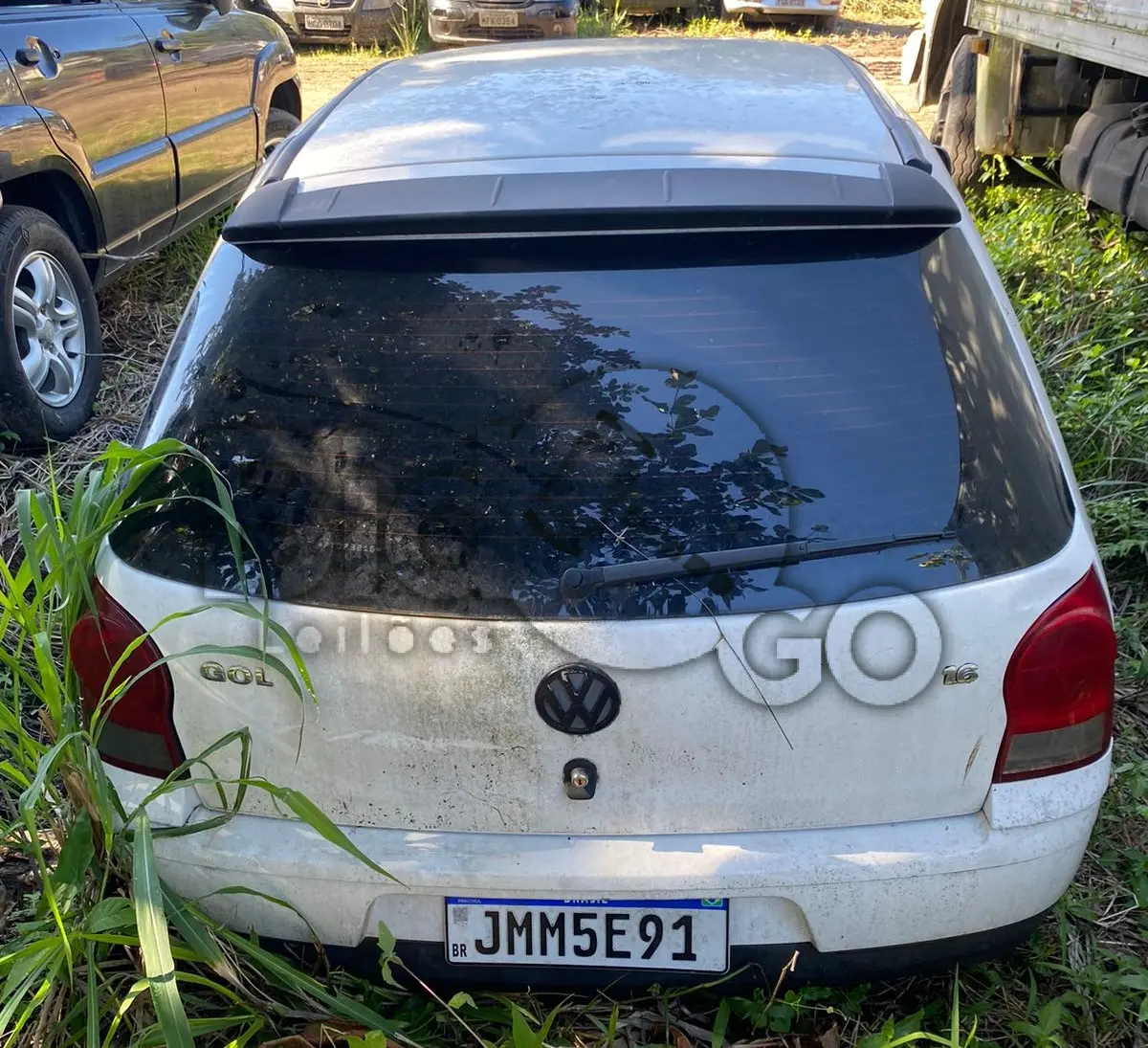 LOTE 003 - Espécie: PASSAGEIRO / Marca: VW / Modelo: GOL 1.6 POWER / Placa: JMM5E91 / UF: SP / Município: São Paulo / Ano fabricação: 2006 / Ano modelo: 2007 / Cor: BRANCA Chassi: 9BWCB05W87T073216 / Motor: BWX001166 / RENAVAM: 00904718891