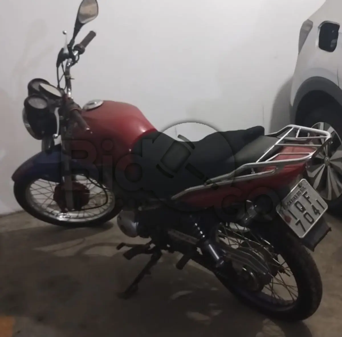 LOTE 006 - Espécie: PASSAGEIRO / Marca: HONDA / Modelo: CG 125 FAN KS / Placa: IQF7041 / UF: RS / Município: Caxias do Sul / Ano fabricação: 2009 / Ano modelo: 2009 / Cor: VERMELHA / Chassi: 9C2JC41109R073745 / Motor: JC41E19073745 / RENAVAM: 00171226453