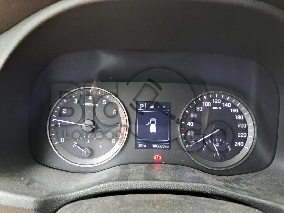LOTE 017 - Espécie: MISTO / Marca: HYUNDAI / Modelo: TUCSON TURBO GLS / Placa: QJS5049 / UF: SC / Município: Balneário Camboriú / Ano fabricação: 2018 / Ano modelo: 2019 / Cor: BRANCA Chassi: 95PJ3812GKB009656 Motor: G4FJJU386922 RENAVAM: 01172600004 *APRESENTA CÂMBIO QUEBRADO