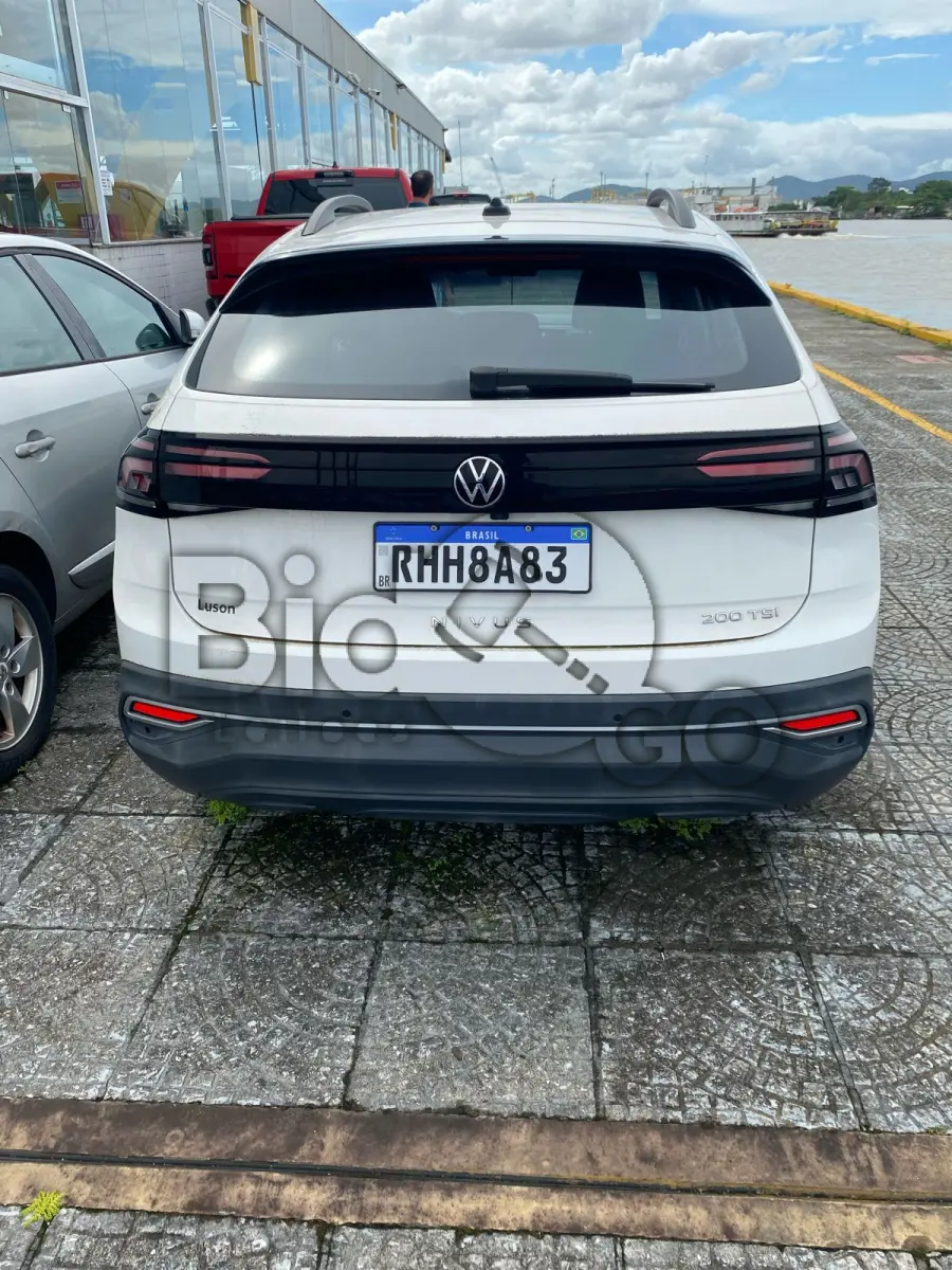 LOTE 002 - Espécie: PASSAGEIRO / Marca: VW / Modelo: NIVUS CL TSI AD / Placa: RHH8A83 / UF: PR / Município: Curitiba / Ano fabricação: 2021 / Ano modelo: 2021 / Cor: BRANCA / Chassi: 9BWCH6CH8MP055034 / Motor: DHS326655 RENAVAM: 01271358198