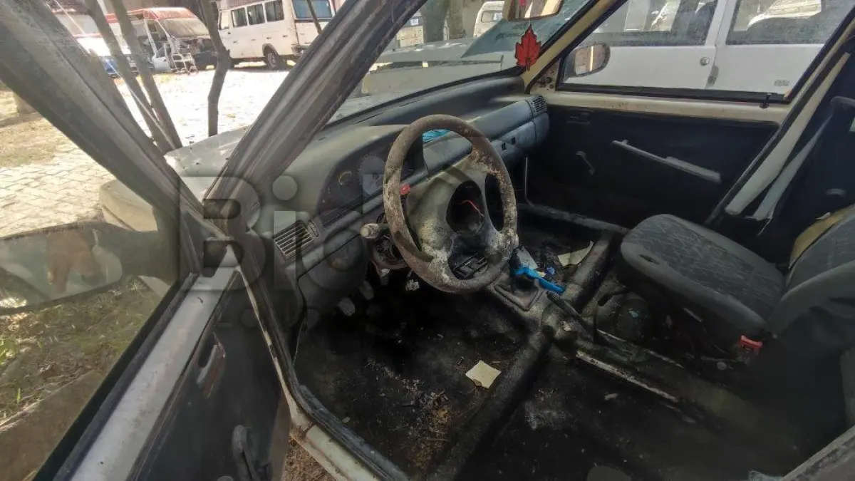 LOTE 020 - FIAT Uno Mille Economy, Placa: IPE6716, Ano/Modelo: 2008/2009, Renavam: 986139696, C/ motor.