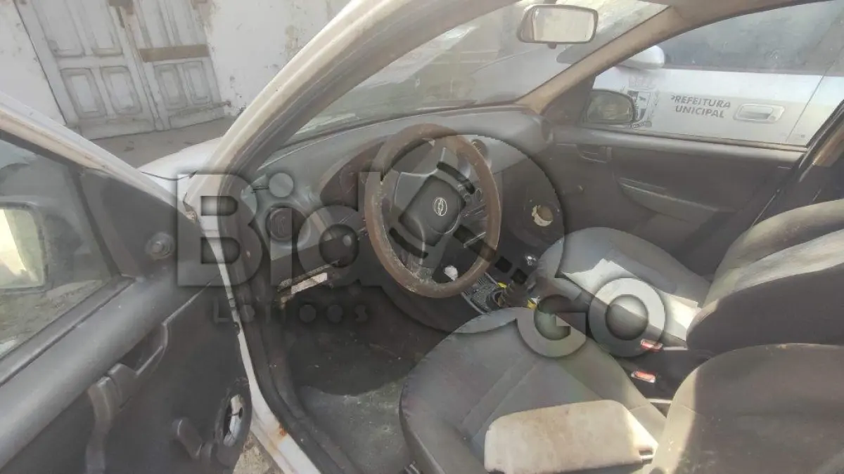 LOTE 019 - GM Celta Spirit, Placa: IPF3796, Ano/Modelo: 2008/2009, Renavam: 987466410, C/ motor.