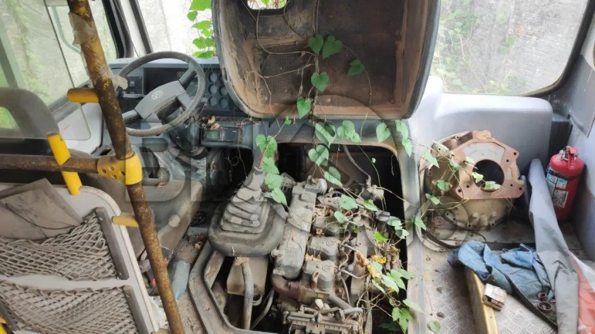 LOTE 025 - ONIBUS VW 15.190 - Placa: IRS-7671, Ano/Modelo: 2011/2011, Renavam: 307397319, Chassi: 9532882W7BR135374 - C/ motor - S/ caixa de câmbio.